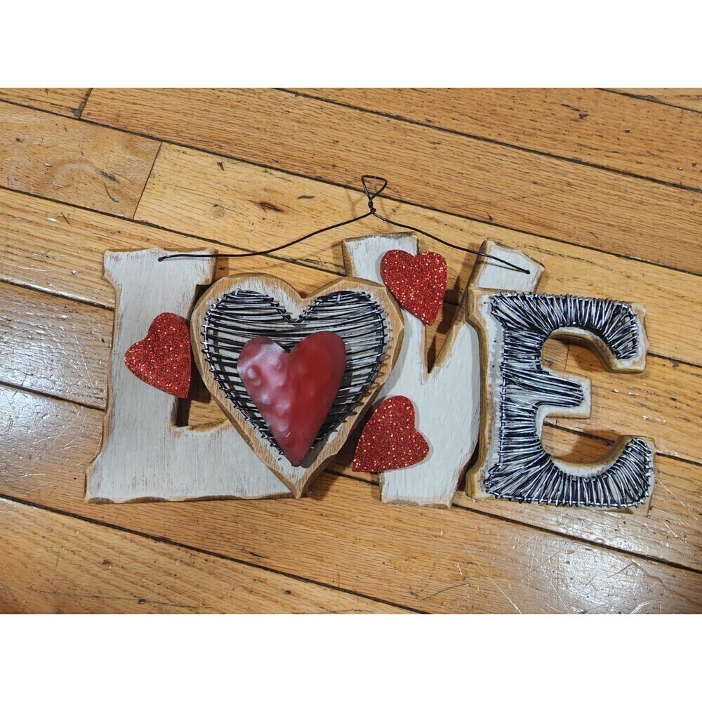 love Home Decor Wall Hanging, Wood Love Sign Wall Art